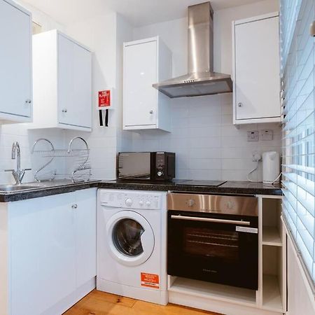 Your Lovely Studio Flat- West3 Londra Exterior foto